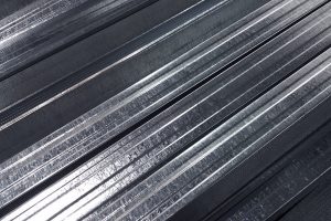 metal-profile-shine-texture-background-579142768_2900x1824-min